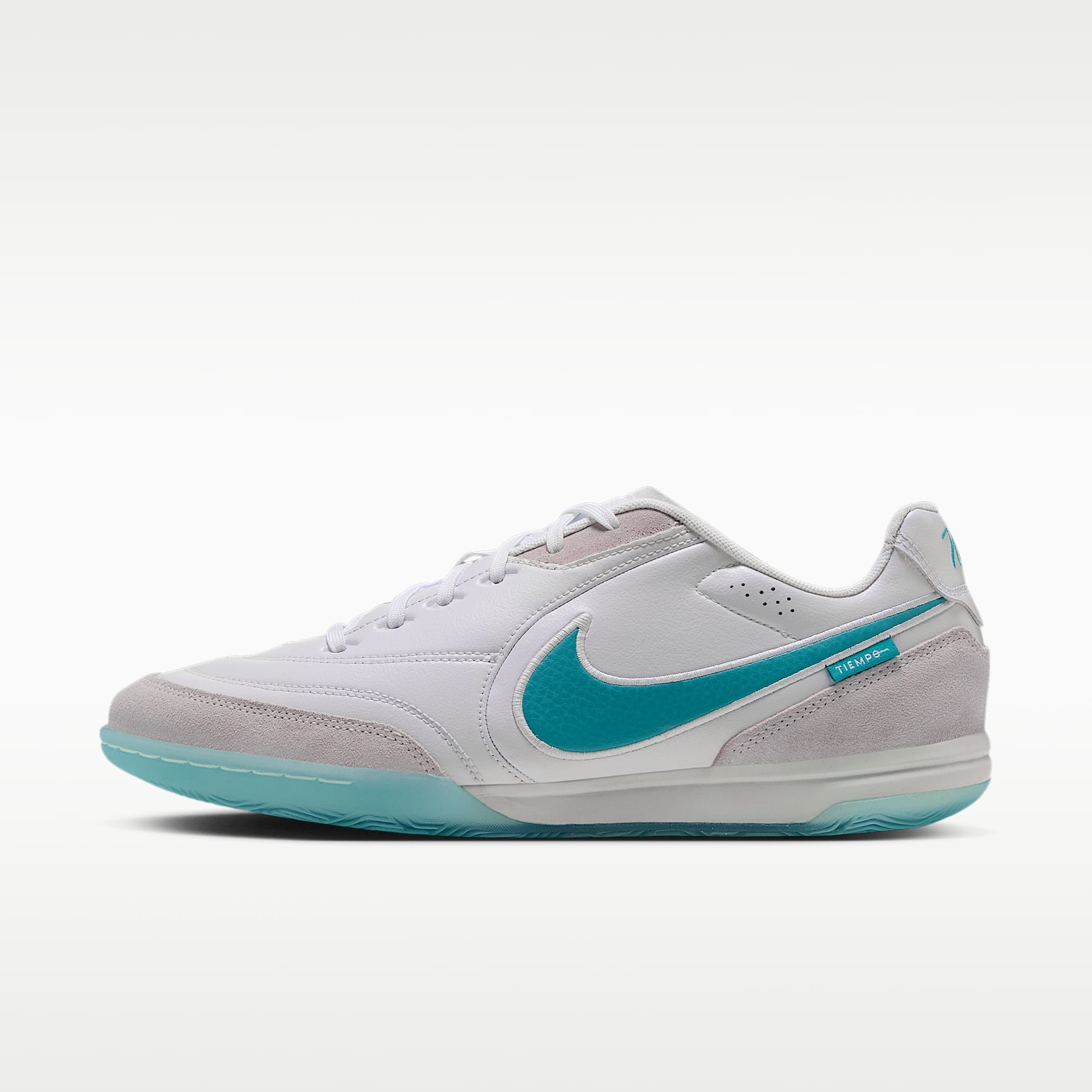 シューズ NIKE TIEMPO STREETGATO HQ7017-001 26cm Nike Tiempo Streetgato Indoor/Court Low-Top Soccer Shoes. Nike.com